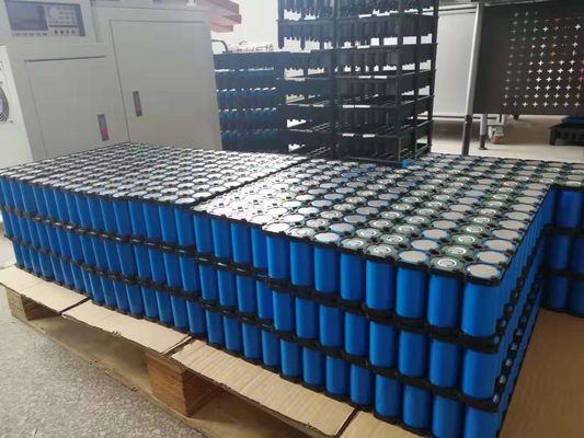 12 Volt 50 Watts Integrated LED Street Light Outside 7M Single Arm Pole